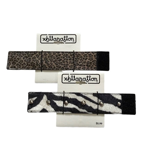 Xhilaration NWT 2 Pieces Animal Print Bracelets - Picture 2 of 3